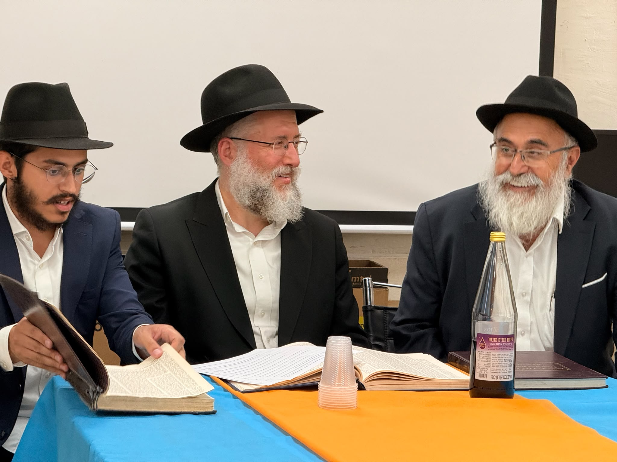 גאווה גדולה לאור מנחם בנים! — צילום: ניהול